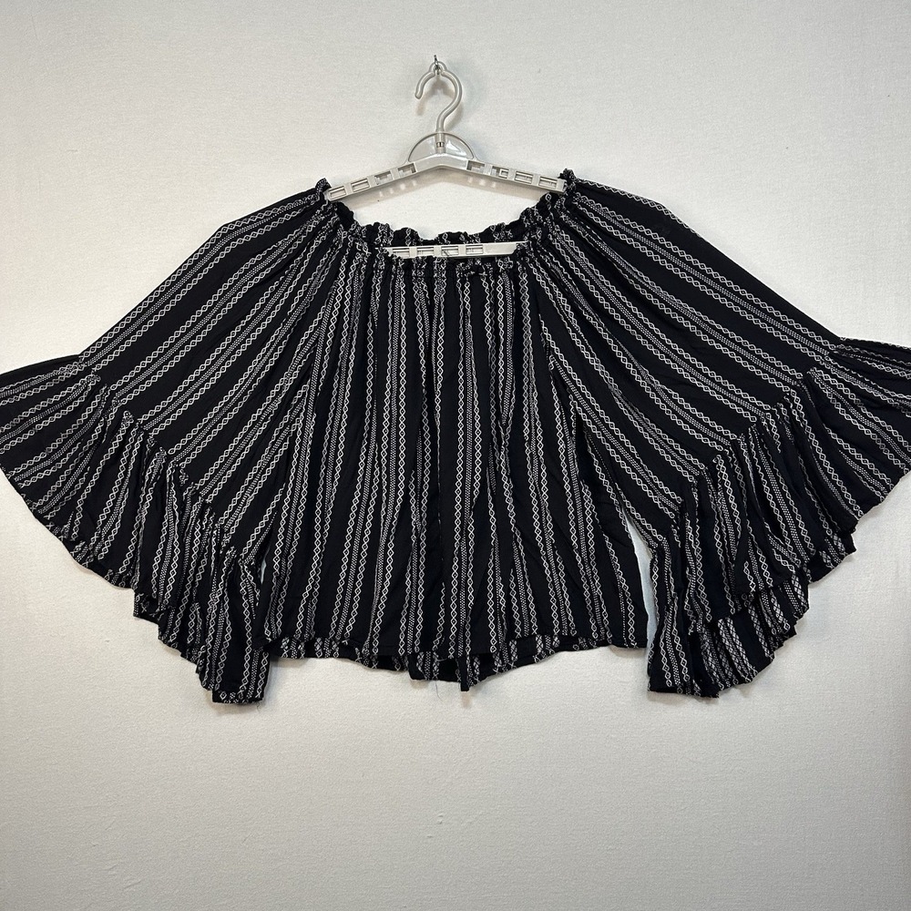 Elan Women's Medium Off The Shoulder Flowy Blouse Peasant Top Bell Sleeve Boho‎